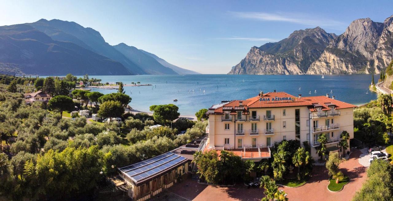 Hotel Baia Azzurra - Lake Front Torbole Sul Garda Εξωτερικό φωτογραφία